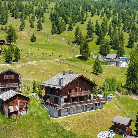 Lägenhet On Slopes Of Prarion *
